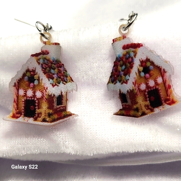 Decorated Christmas House Earrings Holiday Decorations Lights - Picture 4 of 9